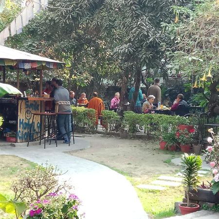 Hotel Lotus Garden 카트만두 외부 사진