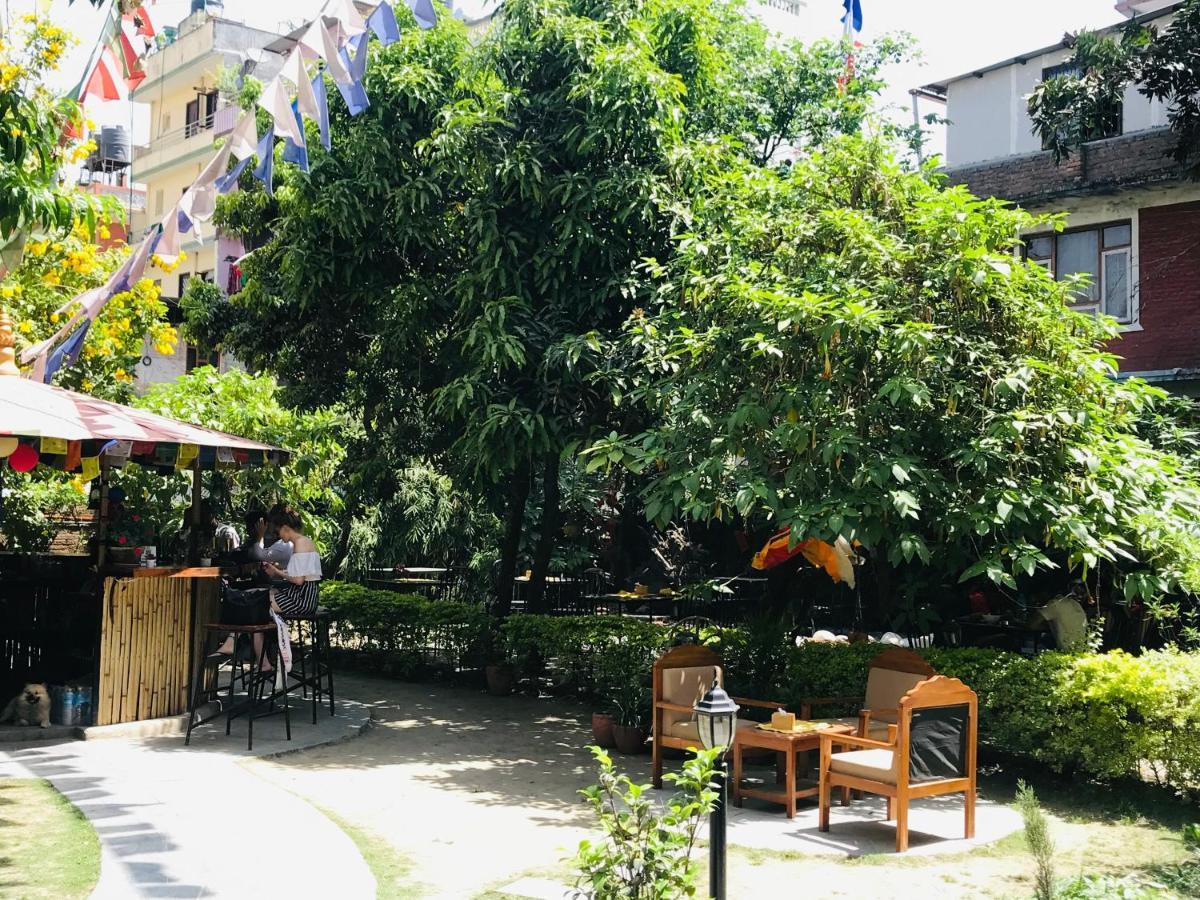 Hotel Lotus Garden 카트만두 외부 사진
