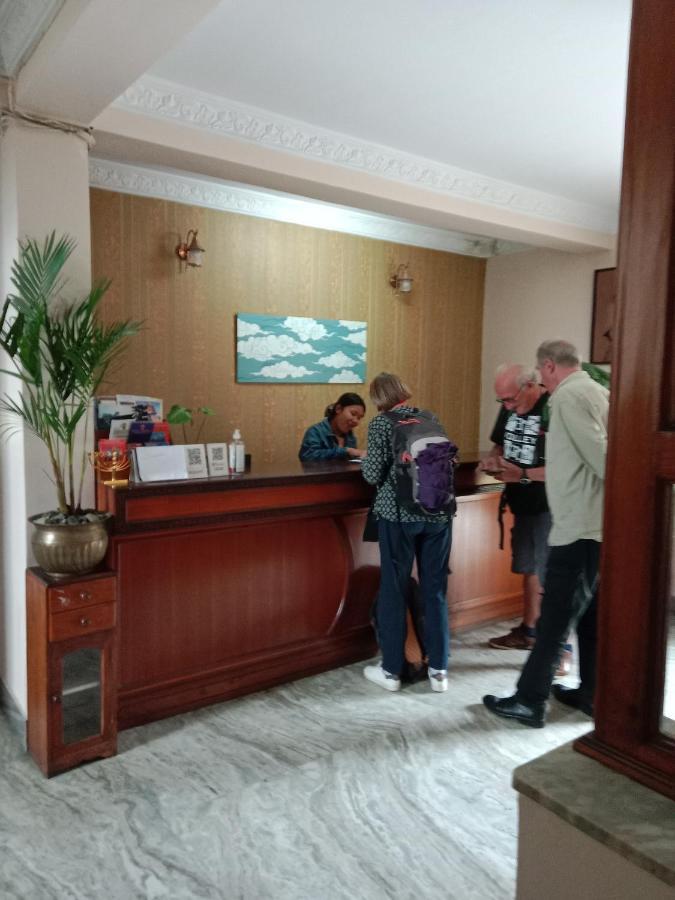 Hotel Lotus Garden 카트만두 외부 사진