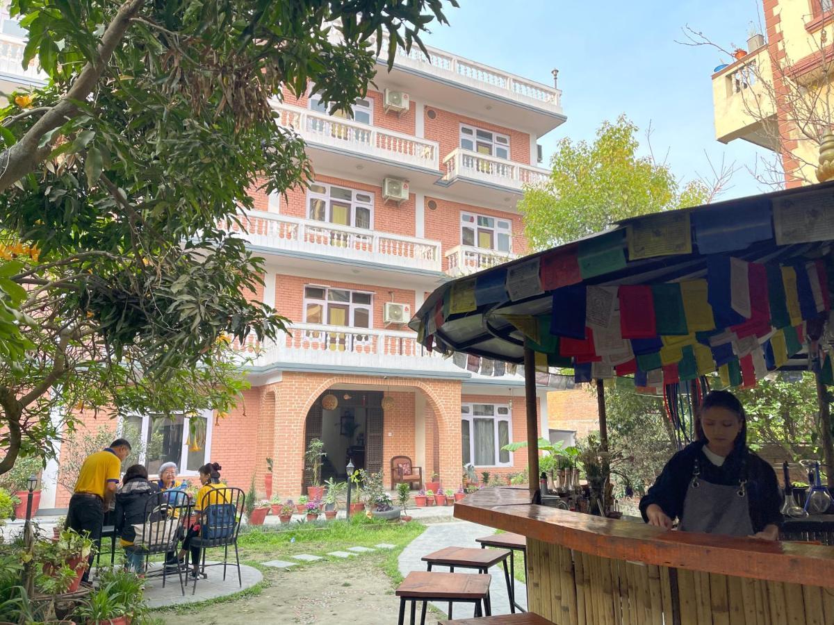 Hotel Lotus Garden 카트만두 외부 사진